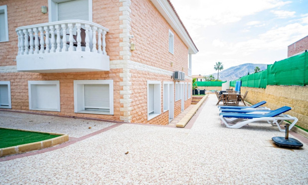 Resale - Villa - L'alfas Del Pi - Alfas del Pí