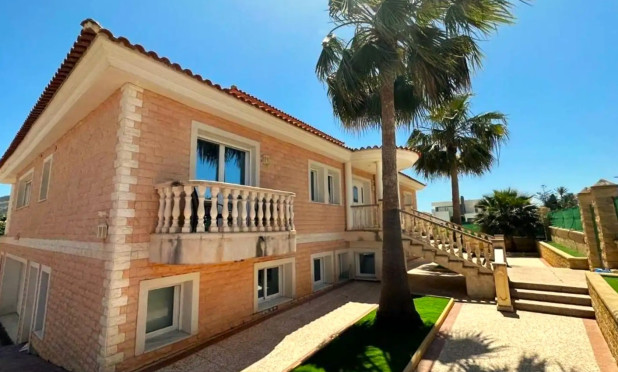Resale - Villa - L'alfas Del Pi - Alfas del Pí