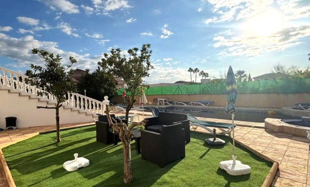 Resale - Villa - L'alfas Del Pi - Alfas del Pí