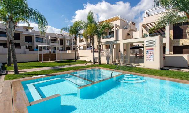 Resale - Apartment / flat - Los Balcones - Torrevieja