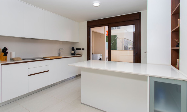 Resale - Apartment / flat - Los Balcones - Torrevieja