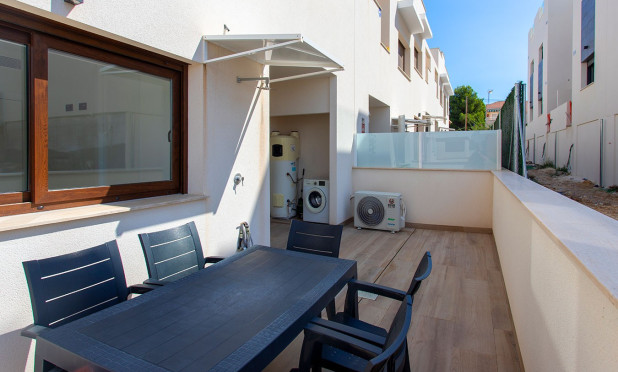 Resale - Apartment / flat - Los Balcones - Torrevieja