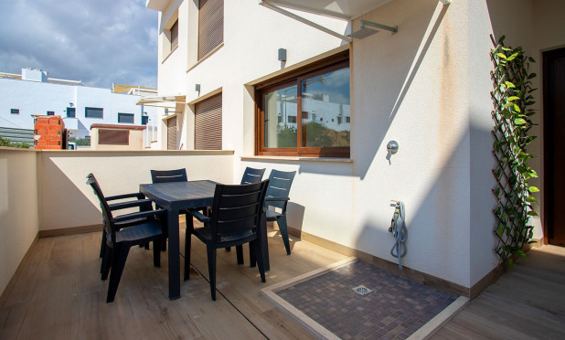 Resale - Apartment / flat - Los Balcones - Torrevieja