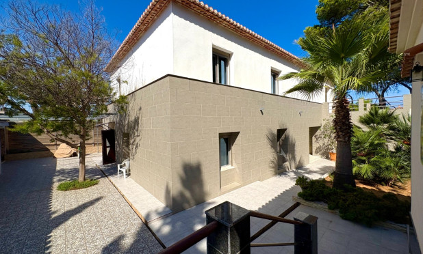 Resale - Villa - Denia - Las Rotas - Les Rotes