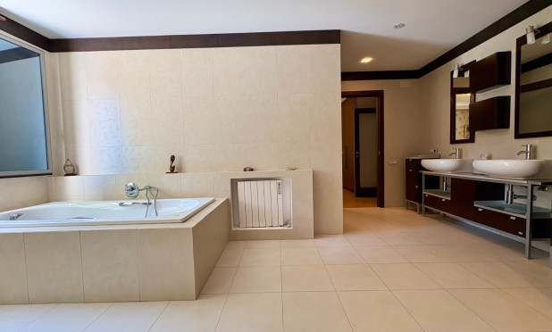 Resale - Villa - Denia - Las Rotas - Les Rotes