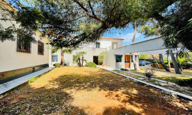 Resale - Villa - Denia - Las Rotas - Les Rotes