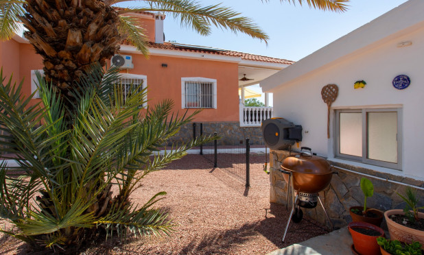 Reventa - Finca / Country Property - Albatera