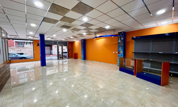 Reventa - Comercial - Beniel