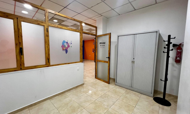 Reventa - Comercial - Beniel