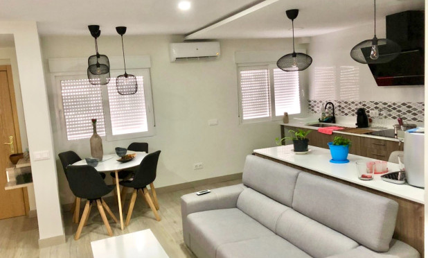 Wiederverkauf - Wohnung - Denia - Dénia