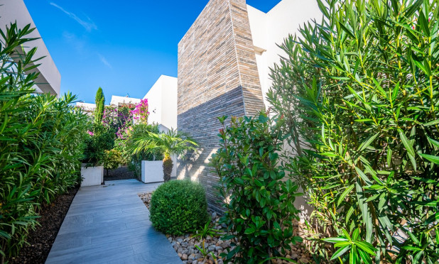 Resale - Villa - Algorfa - La Finca Golf