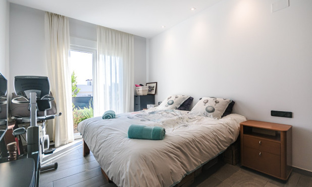 Resale - Villa - Algorfa - La Finca Golf