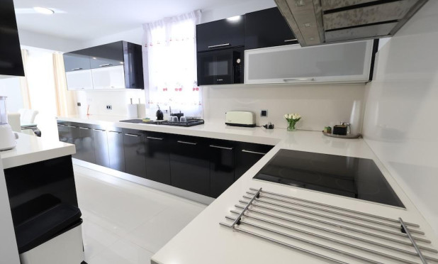 Resale - Villa - Cabo Roig - Costa blanca