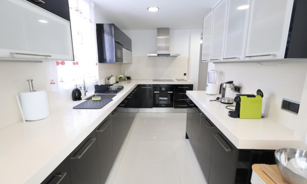 Resale - Villa - Cabo Roig - Costa blanca