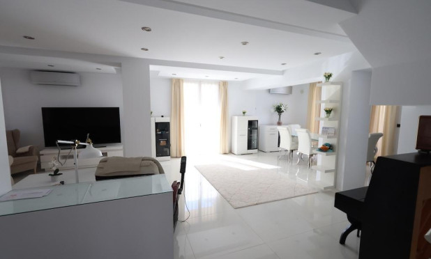 Resale - Villa - Cabo Roig - Costa blanca