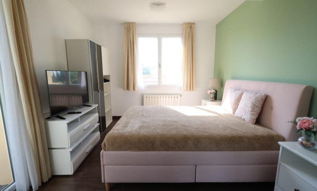 Resale - Villa - Cabo Roig - Costa blanca