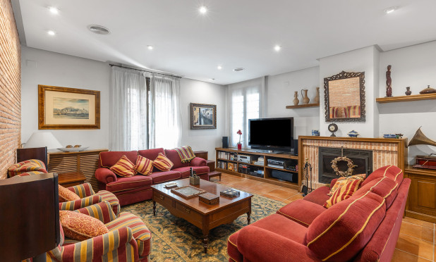 Resale - Villa - Torrevieja - La Veleta