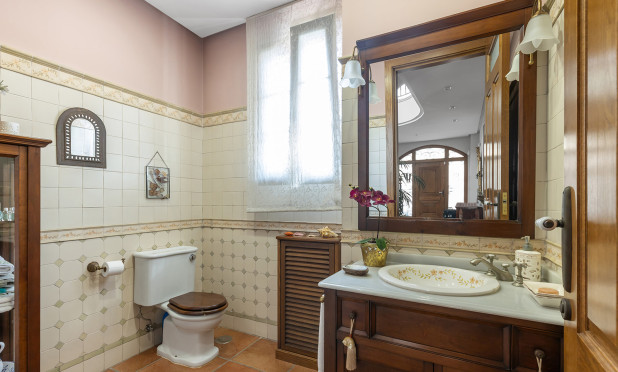 Resale - Villa - Torrevieja - La Veleta