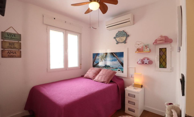 Resale - Villa - Orihuela Costa - Montezenia