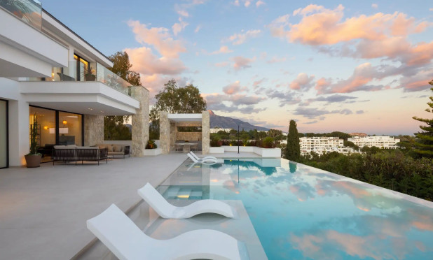 Neue Gebäude - Villa - Benahavis - Benahavís