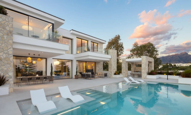 Neue Gebäude - Villa - Benahavis - Benahavís