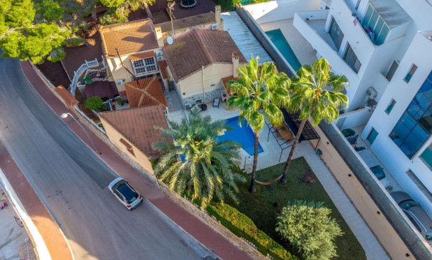 Resale - Villa - Torrevieja - Los Balcones