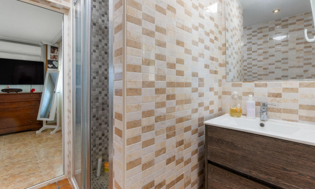 Resale - Villa - Torrevieja - Los Balcones