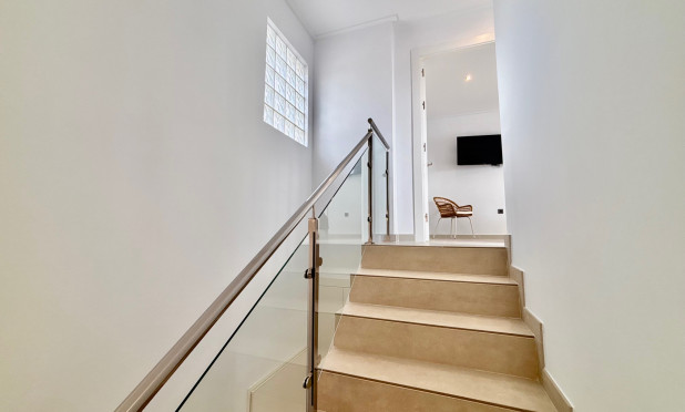 Obra nueva - Villa - Benijofar