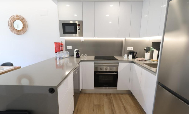 Resale - Apartment / flat - Orihuela Costa - Villamartín