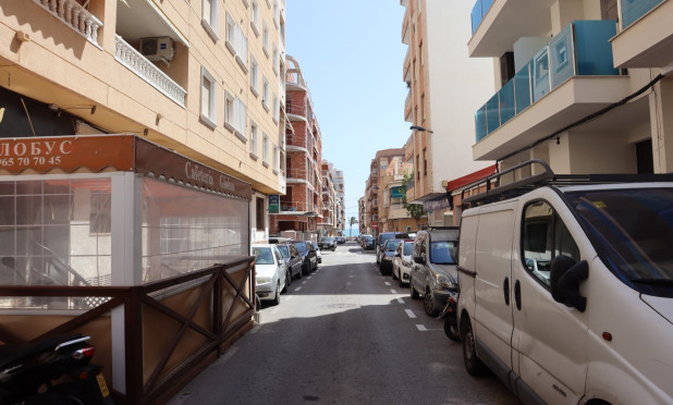 Lange Termijn Verhuur - Appartement / flat - Torrevieja - Centro