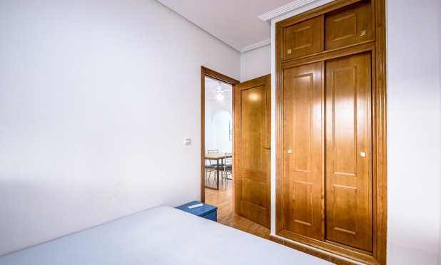 Resale - Apartment / flat - Orihuela Costa - Punta Prima