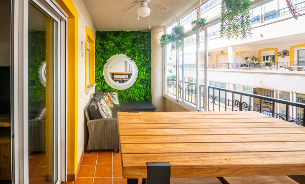 Resale - Apartment / flat - Orihuela Costa - Punta Prima