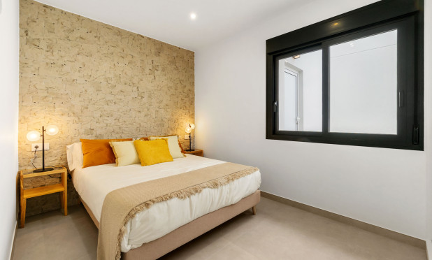 Nowy budynek - Kamienica - Santiago de la Ribera