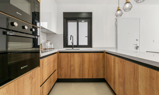 Nowy budynek - Kamienica - Santiago de la Ribera