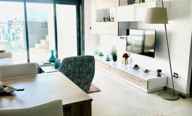 Resale - Apartment / flat - El Raso - Costa Blanca