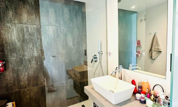 Resale - Apartment / flat - El Raso - Costa Blanca