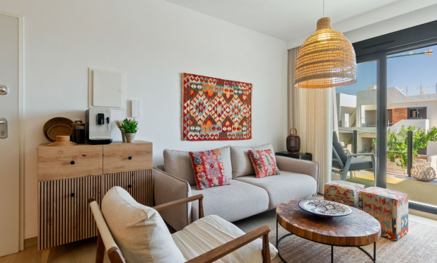 Resale - Apartment / flat - San Miguel de Salinas