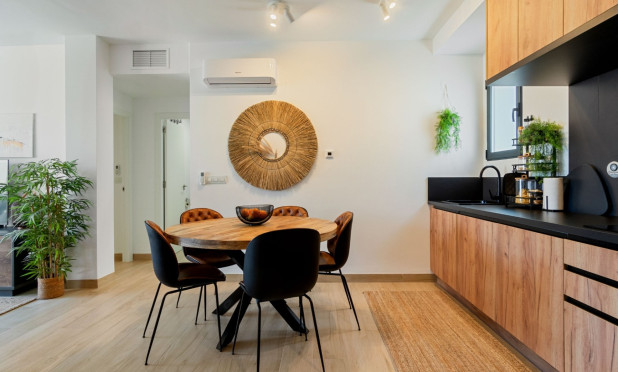 Resale - Apartment / flat - San Miguel de Salinas