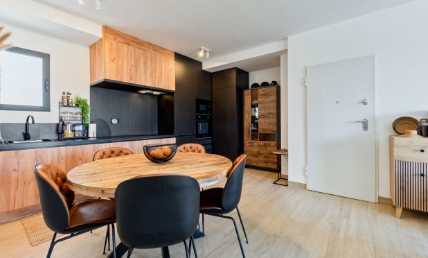 Resale - Apartment / flat - San Miguel de Salinas