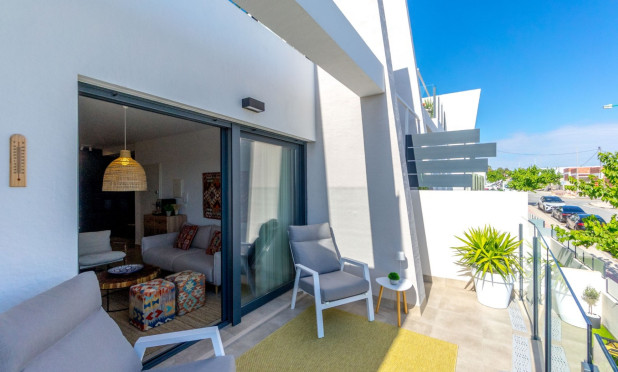 Resale - Apartment / flat - San Miguel de Salinas