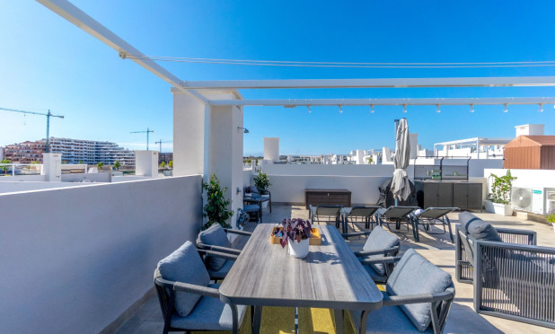 Resale - Apartment / flat - San Miguel de Salinas