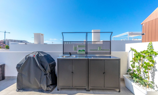 Resale - Apartment / flat - San Miguel de Salinas