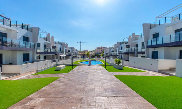 Resale - Apartment / flat - San Miguel de Salinas