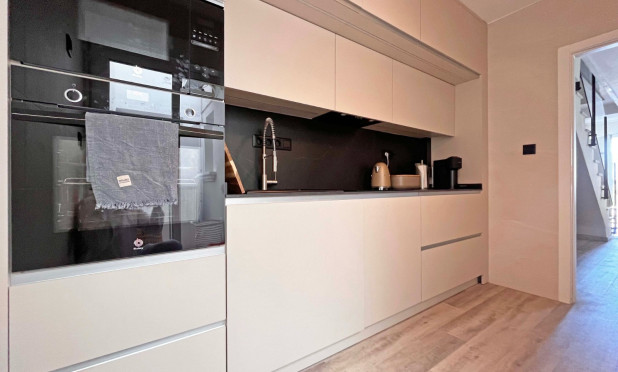 Resale - Townhouse - Torrevieja - Los Balcones