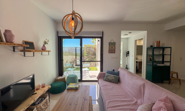 Odsprzedaż - Kamienica - Algorfa