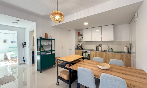 Odsprzedaż - Kamienica - Algorfa