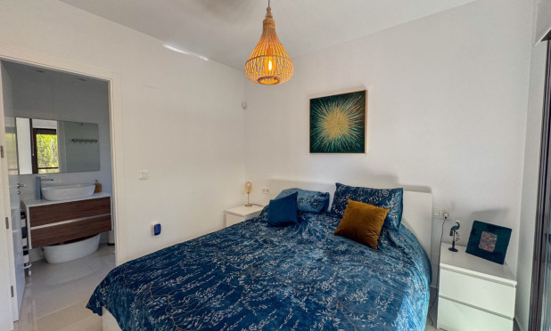 Odsprzedaż - Kamienica - Algorfa