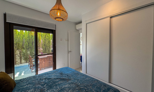 Odsprzedaż - Kamienica - Algorfa