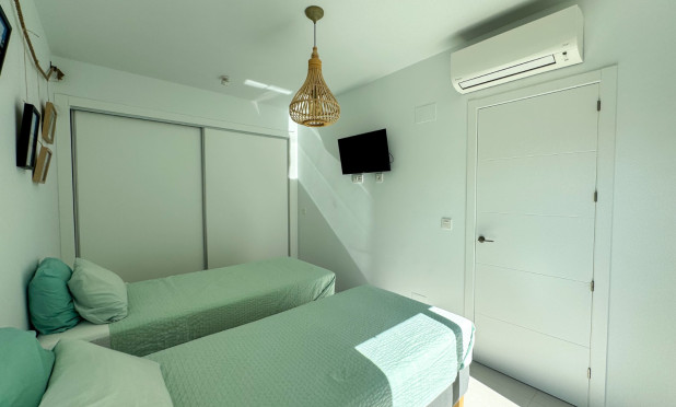 Odsprzedaż - Kamienica - Algorfa