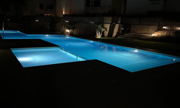 Odsprzedaż - Kamienica - Algorfa